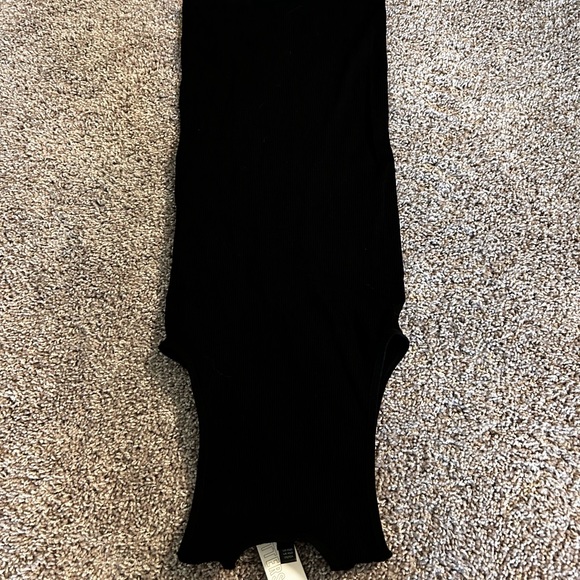 Seamless Plunging Slip Dress - Picture 3 of 5